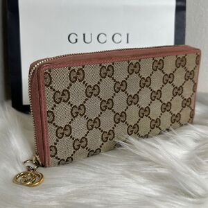 💯Authentic Gucci Zipped Around Long Wallet🍀